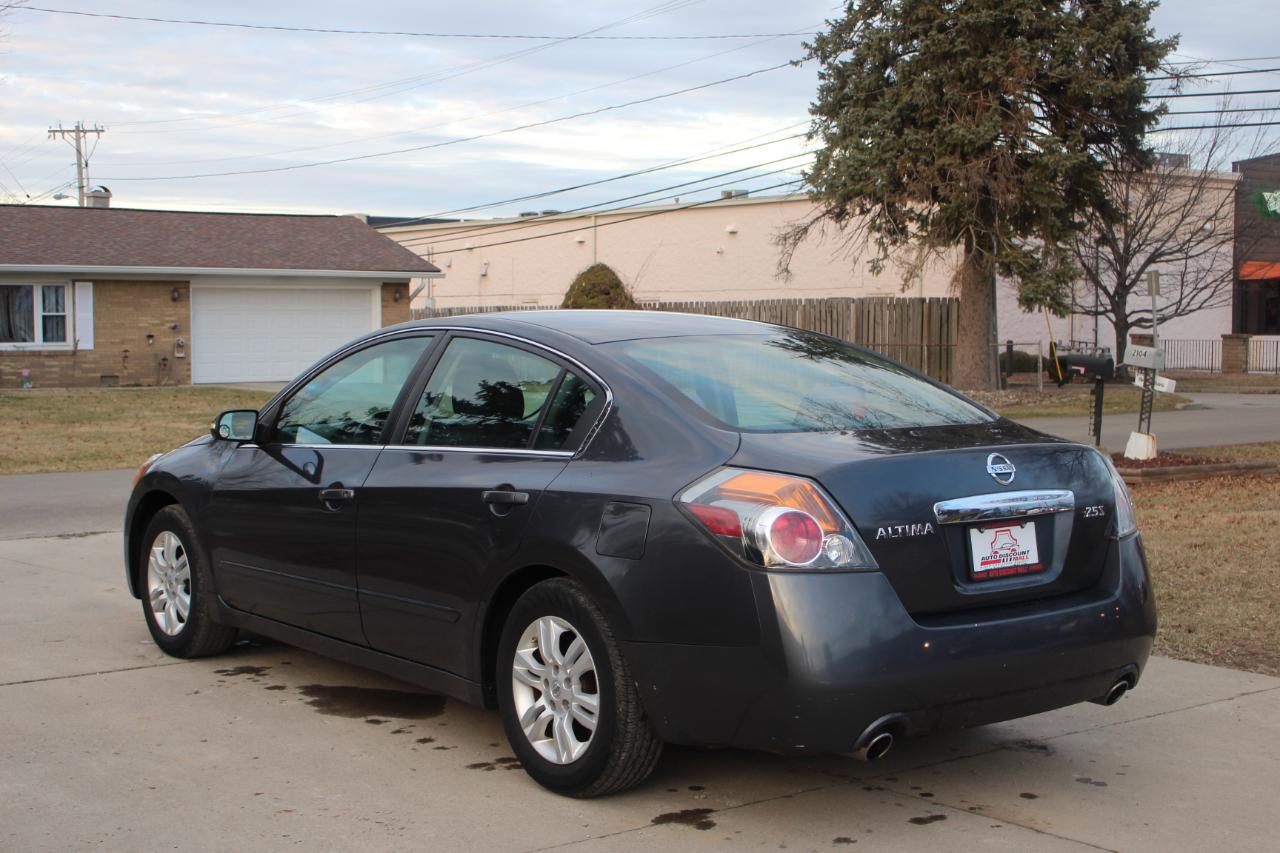 Nissan Altima 2.5 S 2012