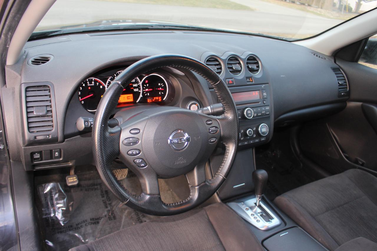 Nissan Altima 2.5 S 2012