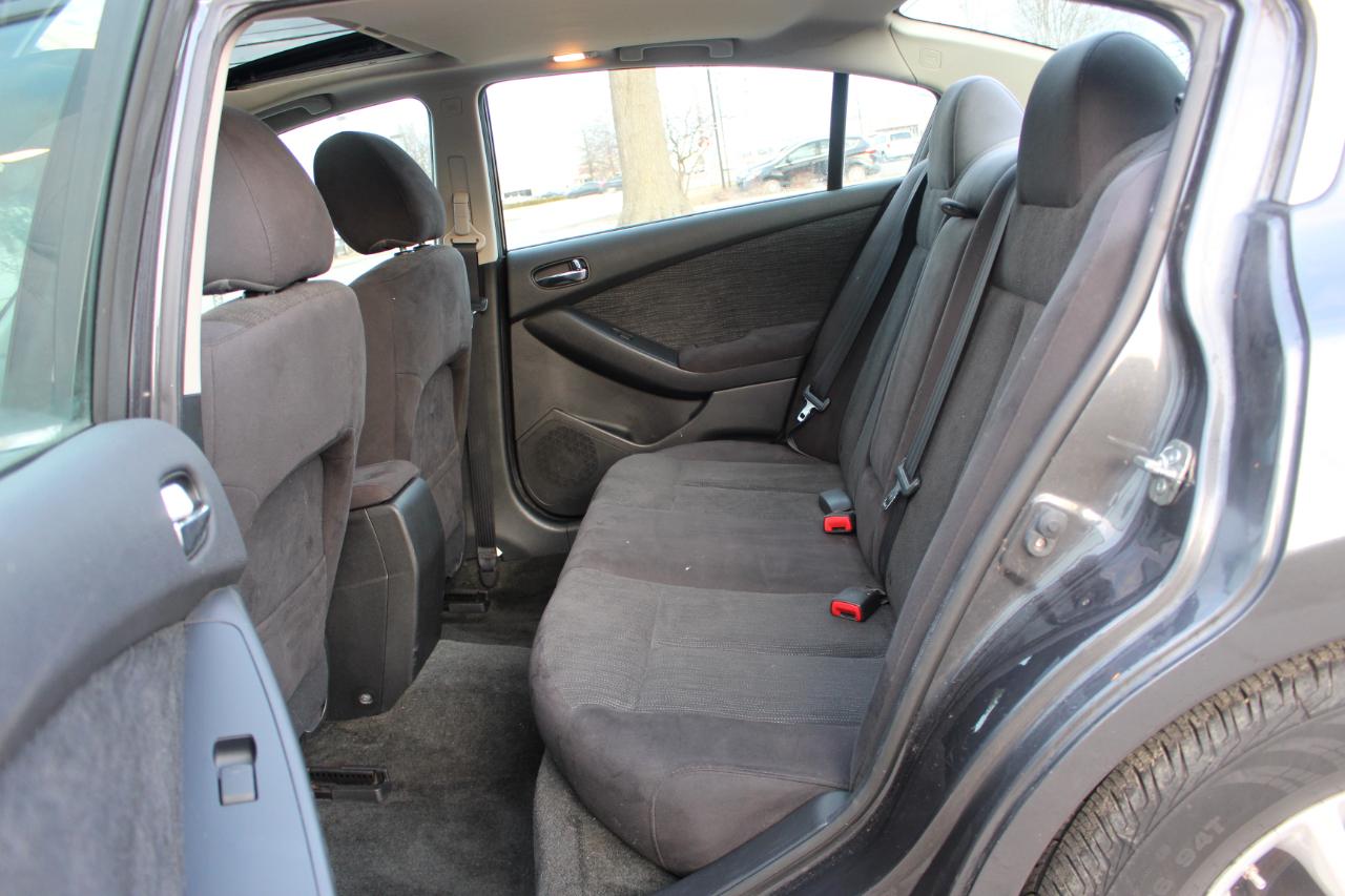 Nissan Altima 2.5 S 2012