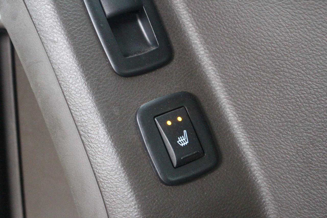 Chrysler Town & Country Limited 2013