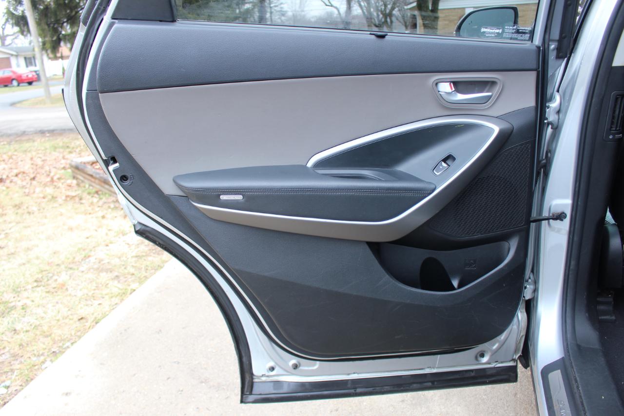 Hyundai Santa Fe Limited FWD 2017