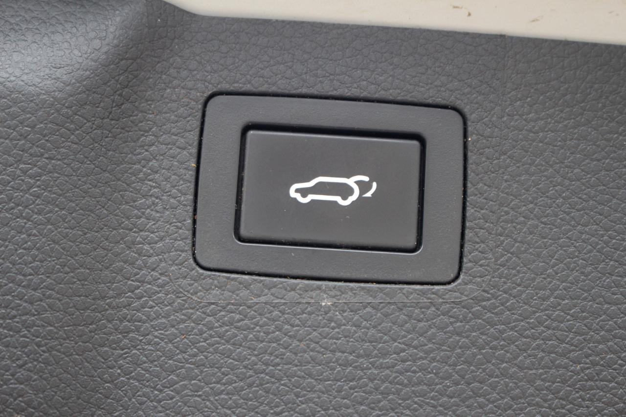 Hyundai Santa Fe Limited FWD 2017