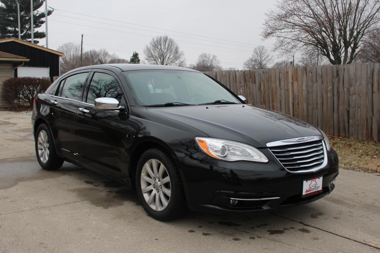 Chrysler 200 Limited 2013