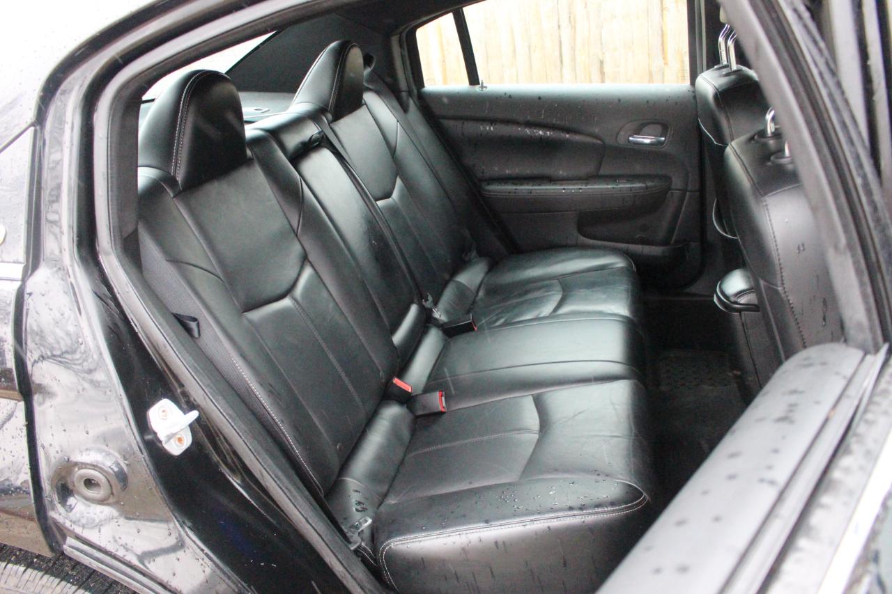 Chrysler 200 Limited 2013