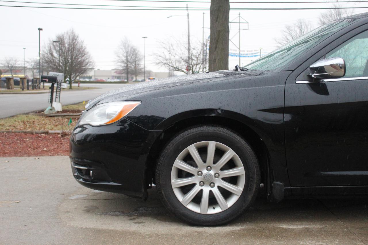 Chrysler 200 Limited 2013