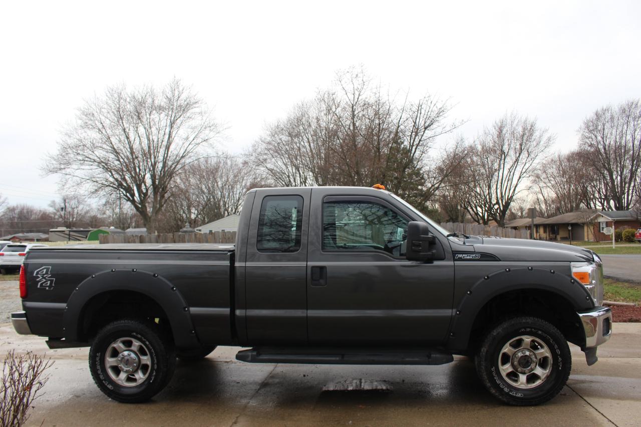 Ford F-250 SD XL SuperCab 4WD 2016