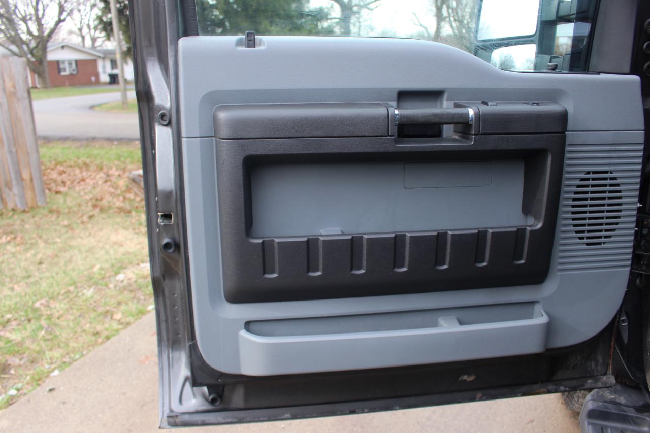 Ford F-250 SD XL SuperCab 4WD 2016