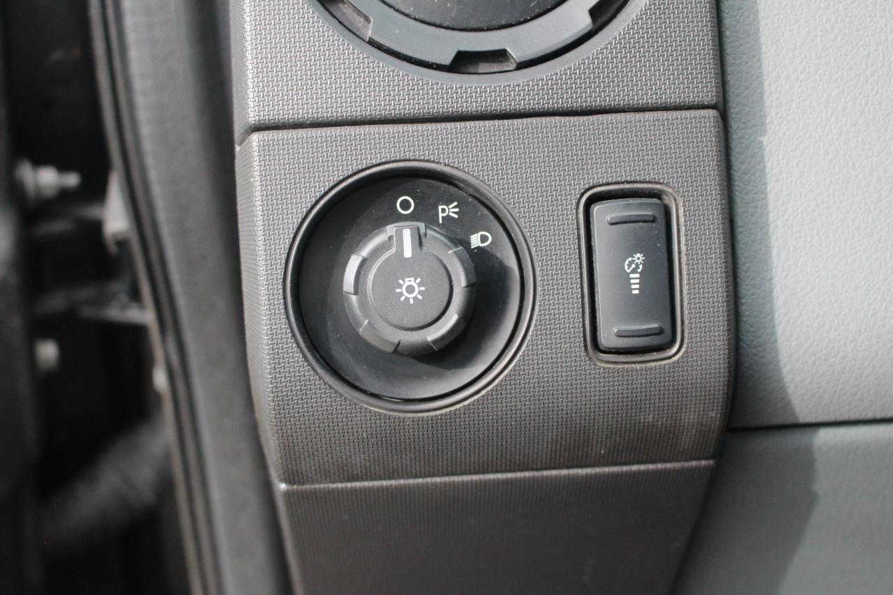 Ford F-250 SD XL SuperCab 4WD 2016