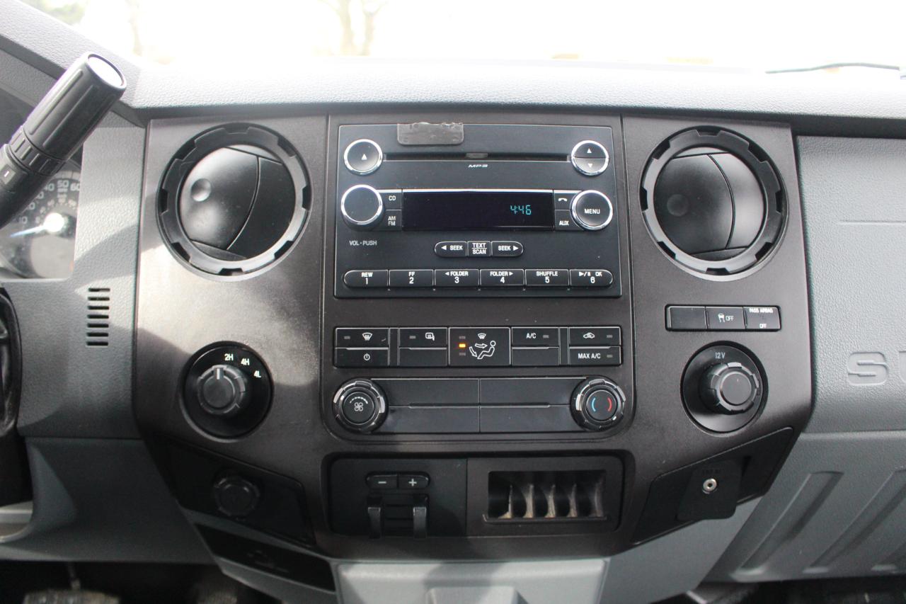 Ford F-250 SD XL SuperCab 4WD 2016