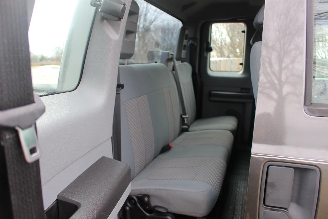 Ford F-250 SD XL SuperCab 4WD 2016