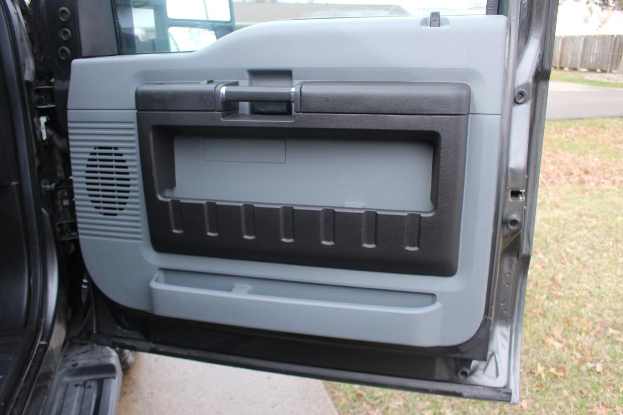 Ford F-250 SD XL SuperCab 4WD 2016