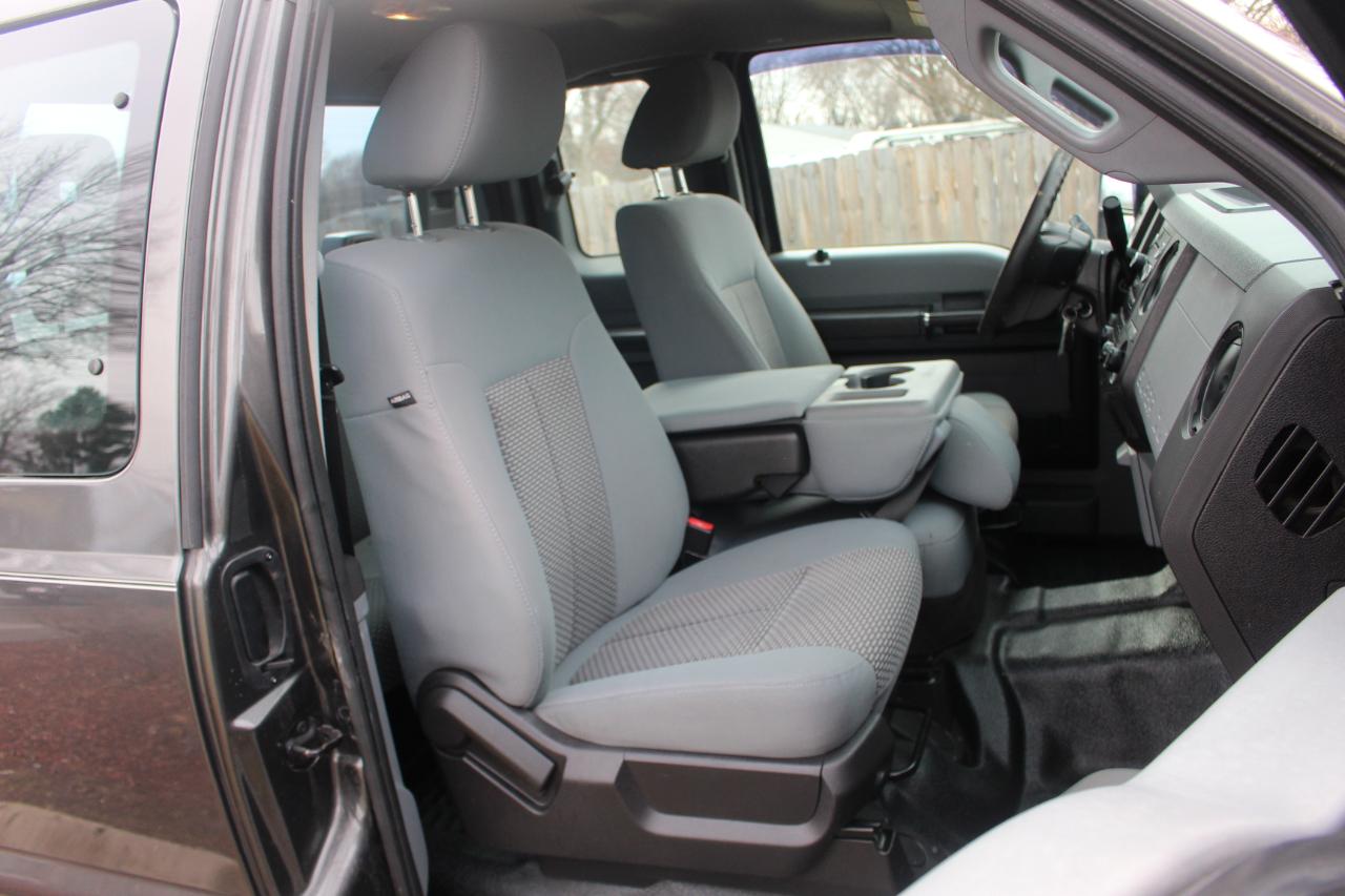 Ford F-250 SD XL SuperCab 4WD 2016