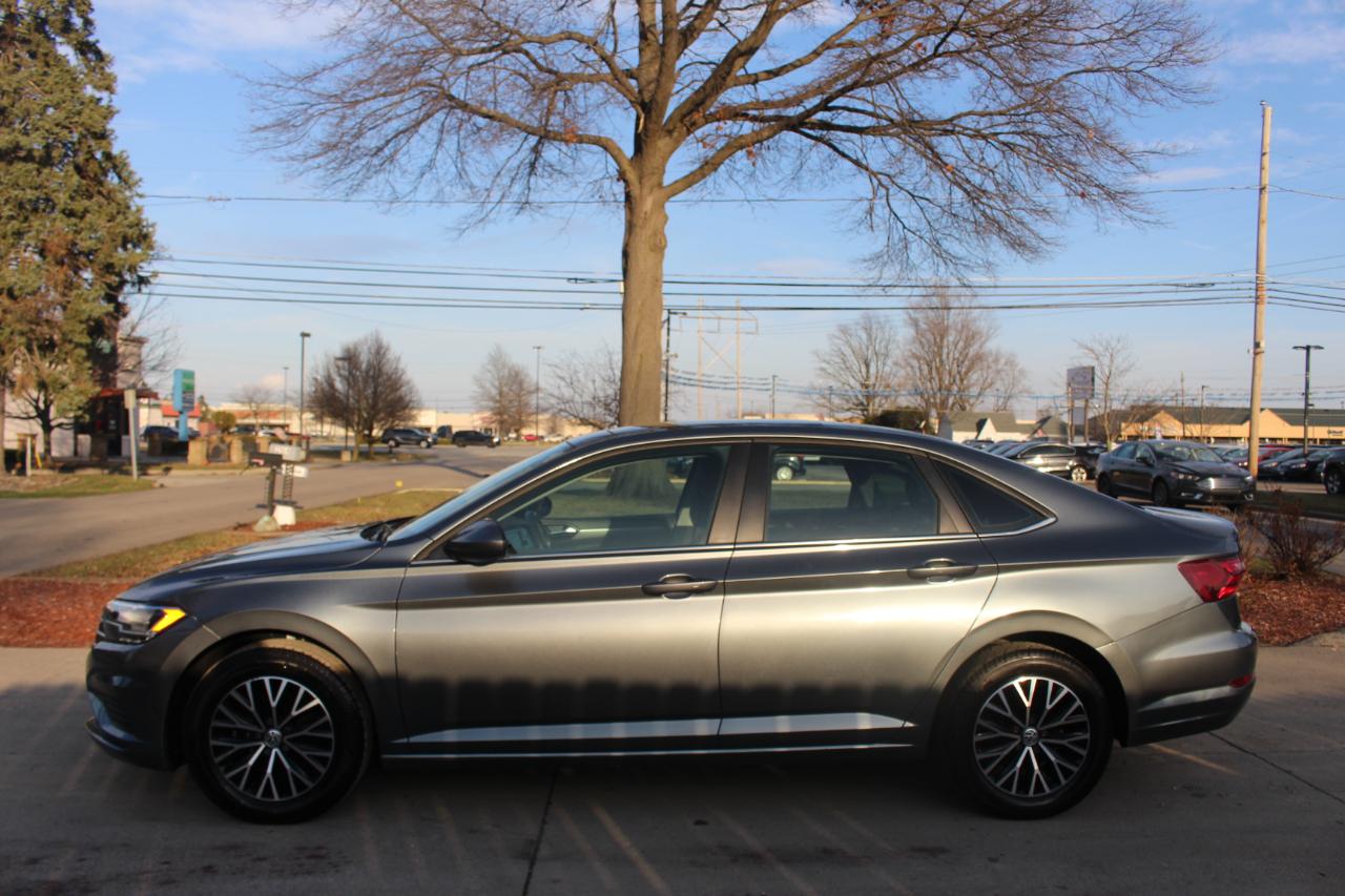 Volkswagen Jetta 1.4T S 8A 2021