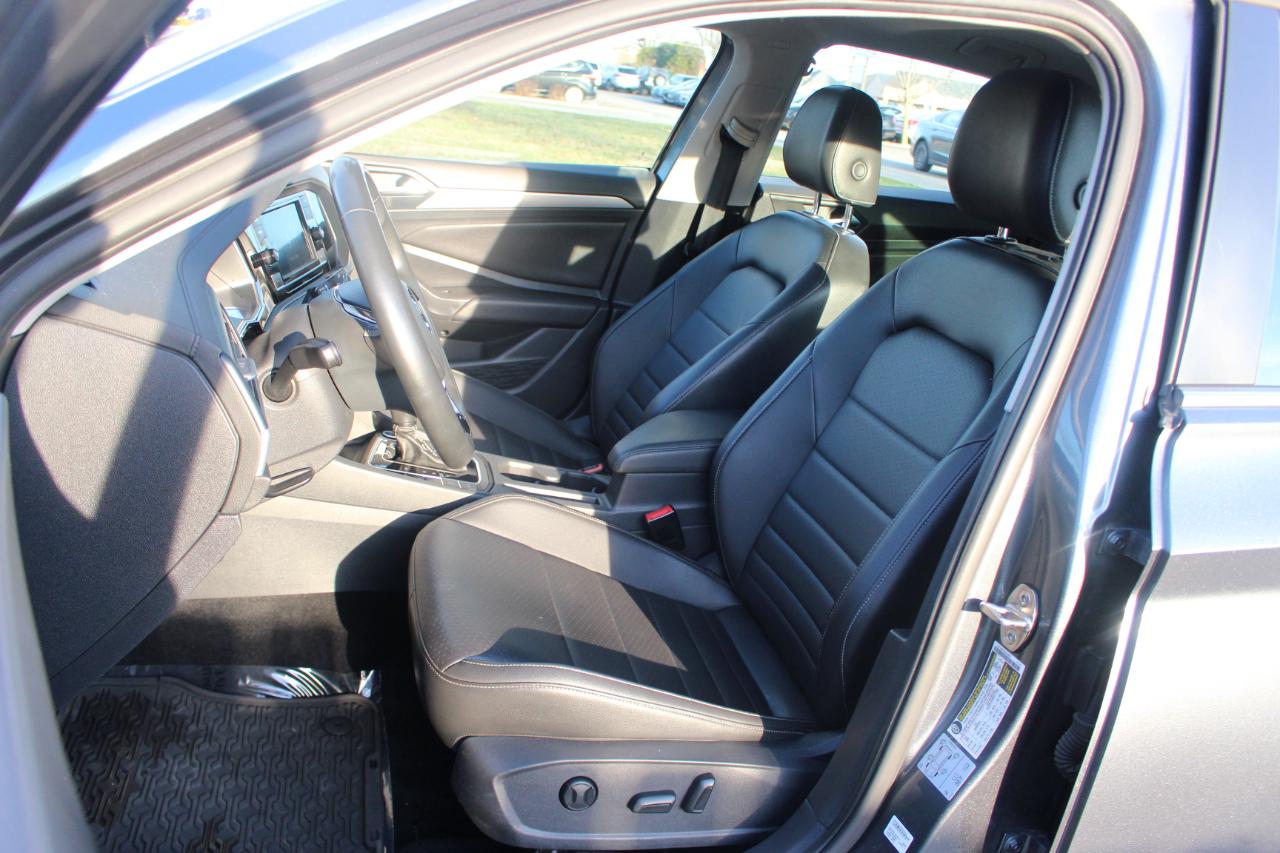 Volkswagen Jetta 1.4T S 8A 2021