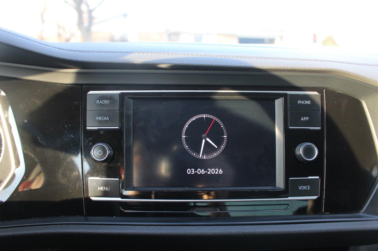 Volkswagen Jetta 1.4T S 8A 2021