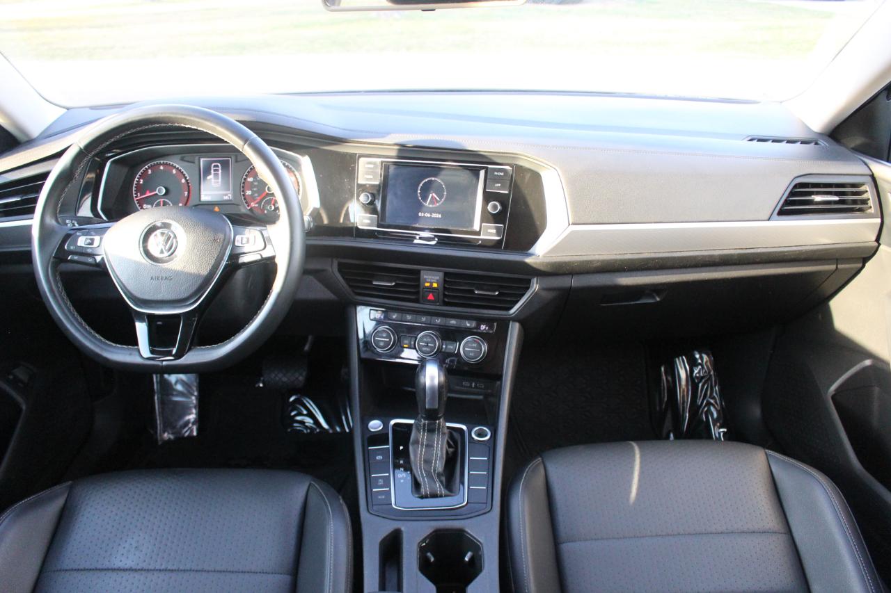 Volkswagen Jetta 1.4T S 8A 2021