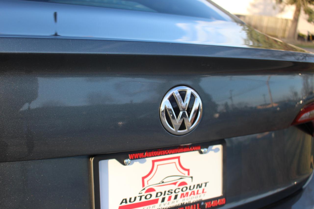 Volkswagen Jetta 1.4T S 8A 2021