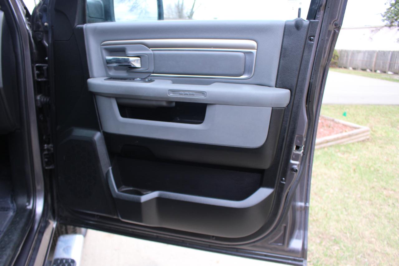 RAM 1500 Big Horn Quad Cab 4WD 2018