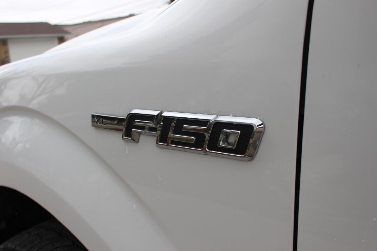 Ford F-150 XL SuperCab 8-ft. Bed 4WD 2012