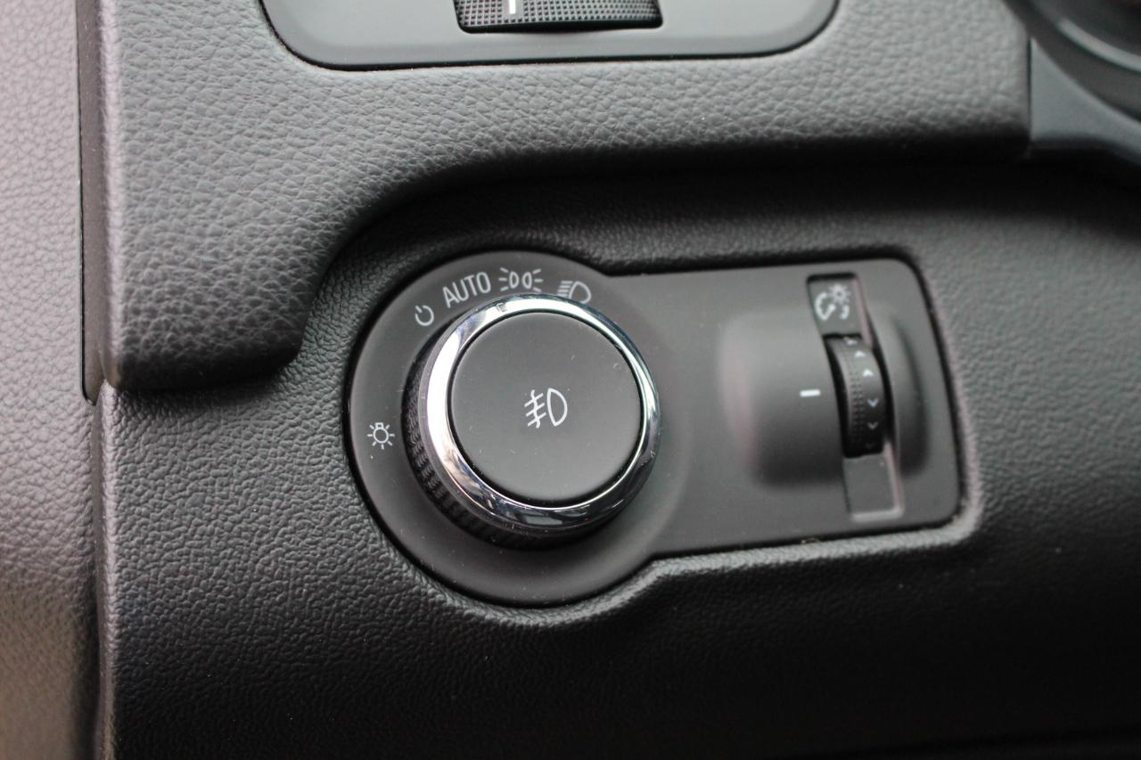 Buick Regal Turbo FWD 2015