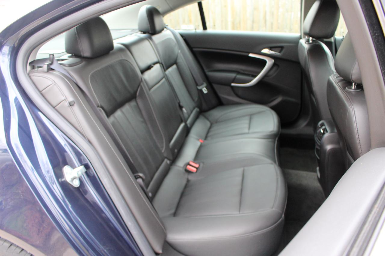 Buick Regal Turbo FWD 2015