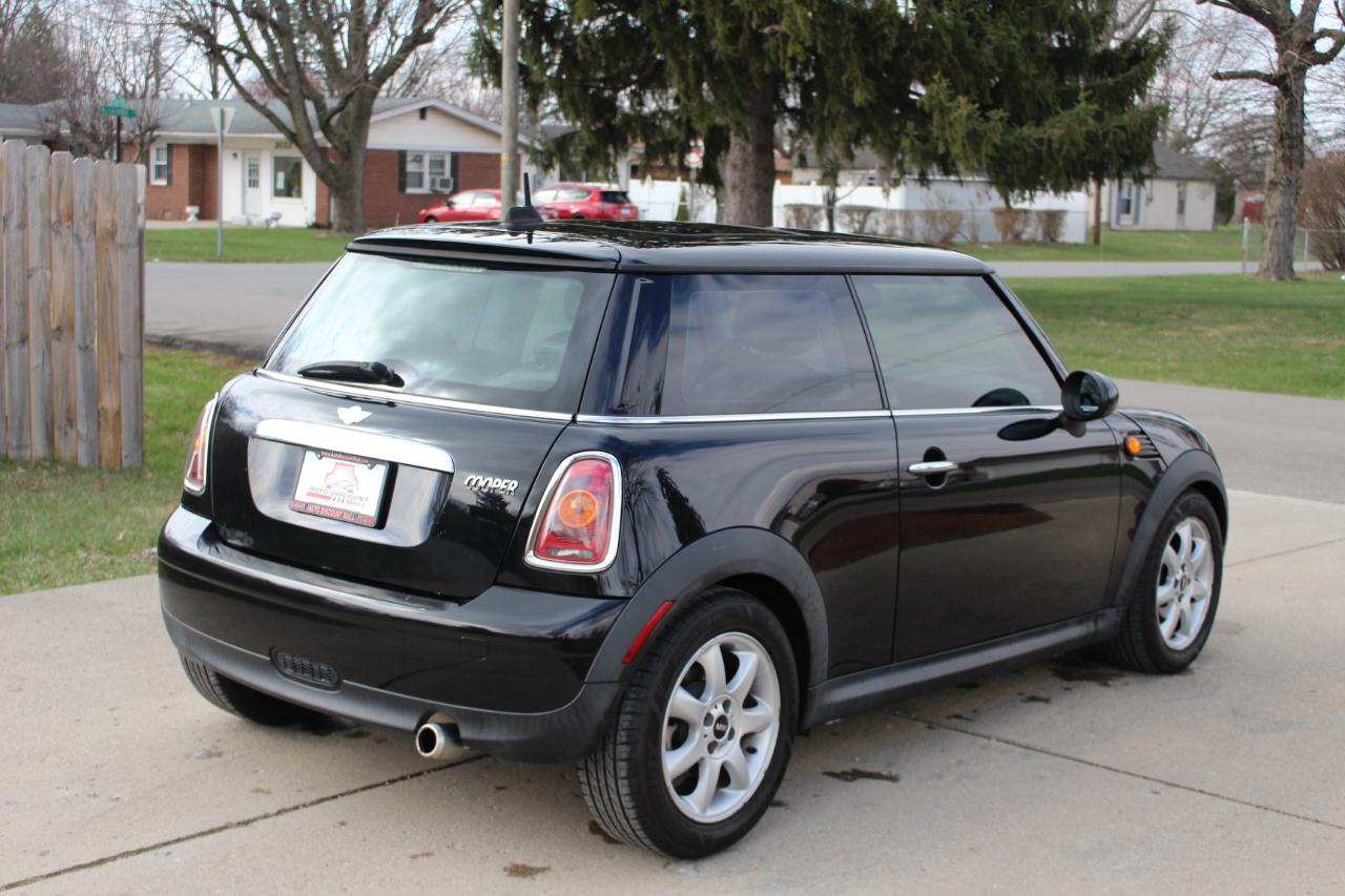 MINI Cooper Base 2010