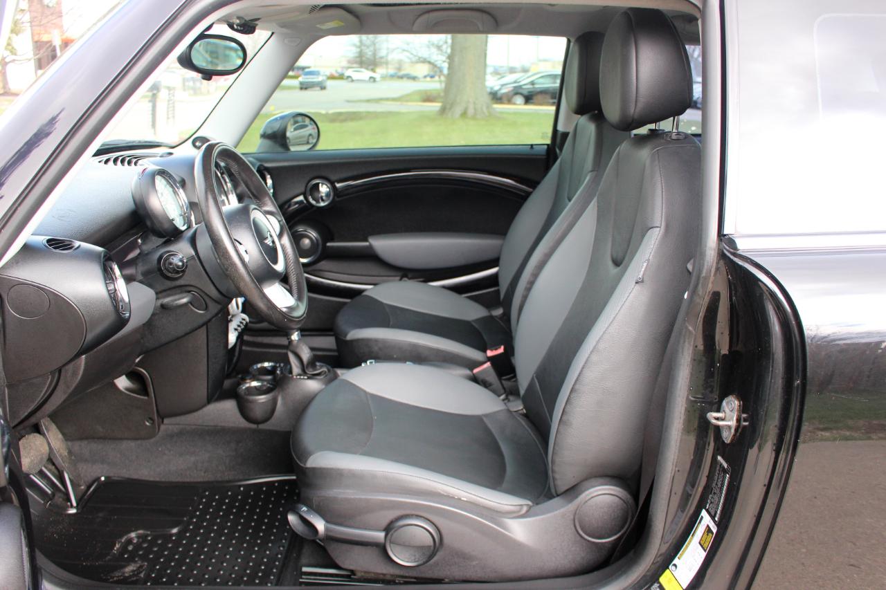 MINI Cooper Base 2010
