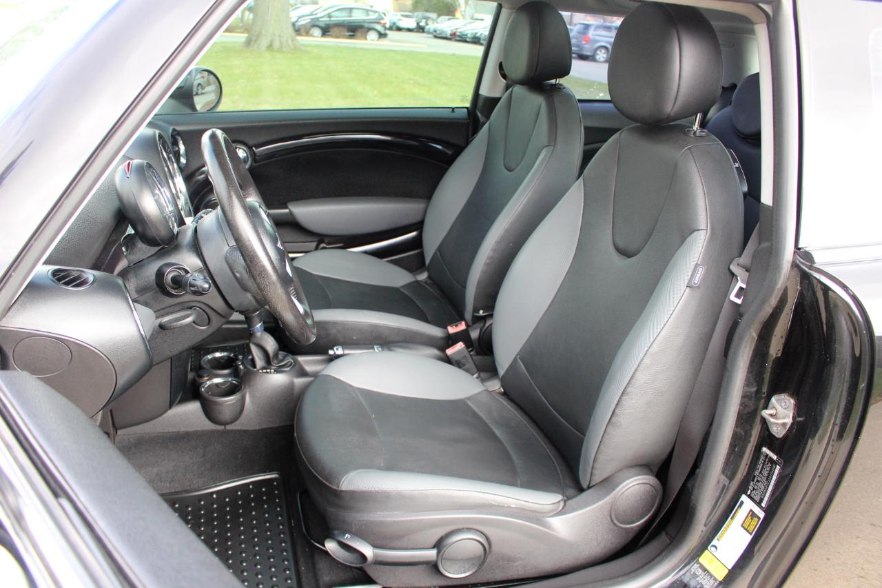 MINI Cooper Base 2010