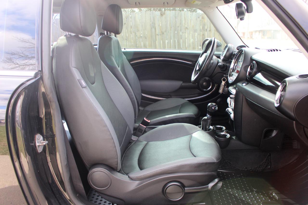 MINI Cooper Base 2010