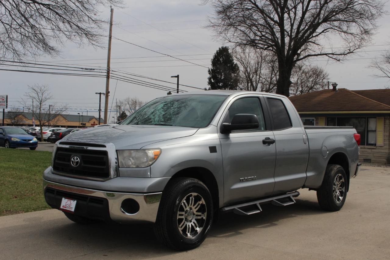 Toyota Tundra Tundra-Grade Double Cab 4.6L 4WD 2010