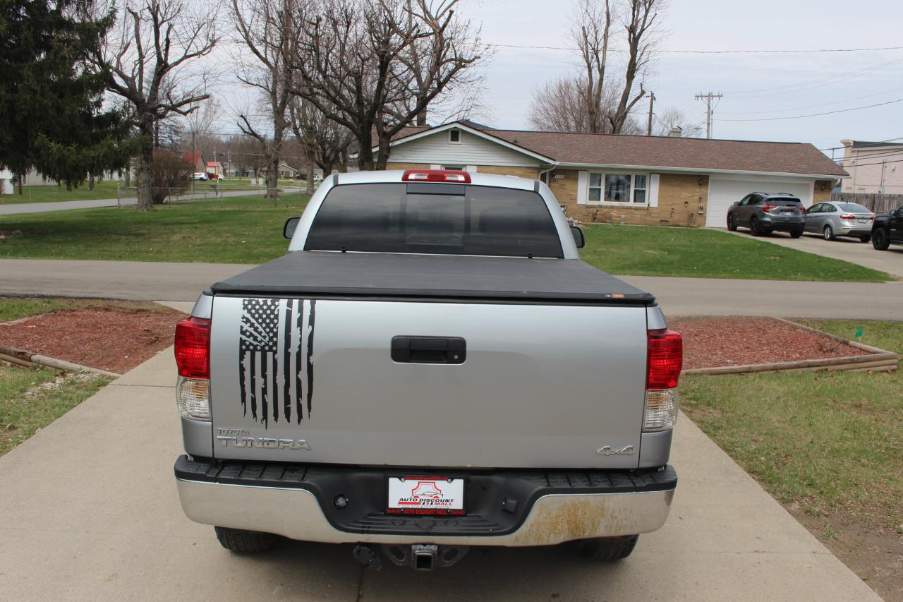 Toyota Tundra Tundra-Grade Double Cab 4.6L 4WD 2010