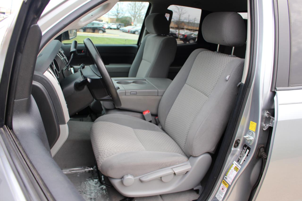 Toyota Tundra Tundra-Grade Double Cab 4.6L 4WD 2010