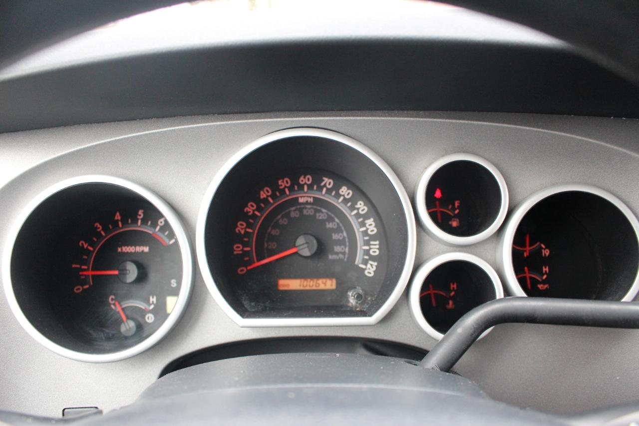 Toyota Tundra Tundra-Grade Double Cab 4.6L 4WD 2010