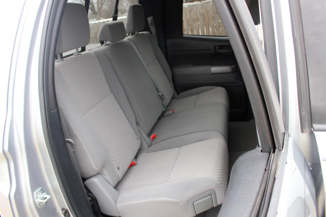 Toyota Tundra Tundra-Grade Double Cab 4.6L 4WD 2010