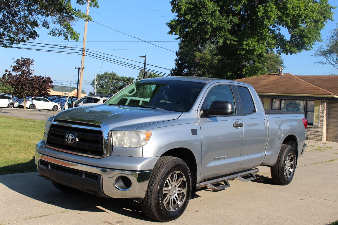 Toyota Tundra Tundra-Grade Double Cab 4.6L 4WD 2010