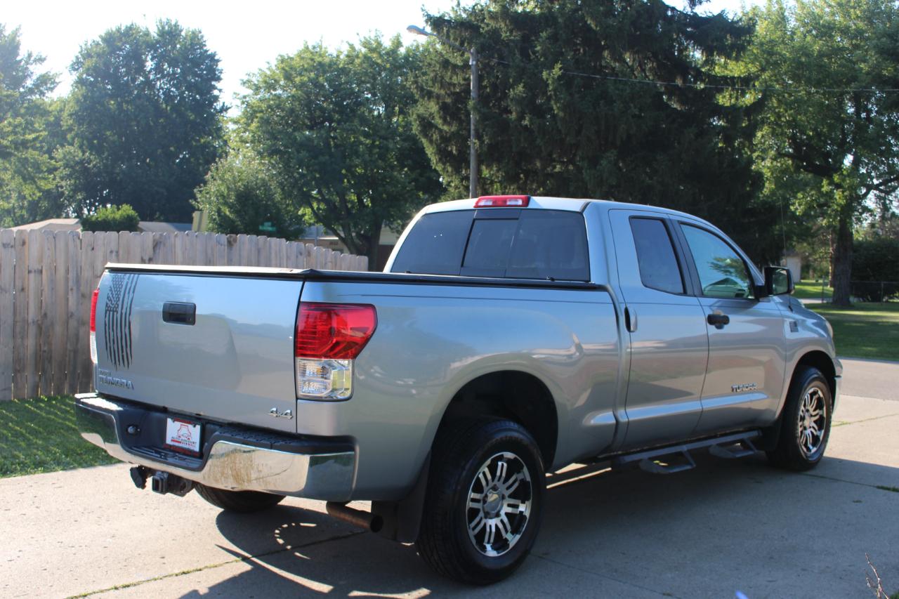 Toyota Tundra Tundra-Grade Double Cab 4.6L 4WD 2010
