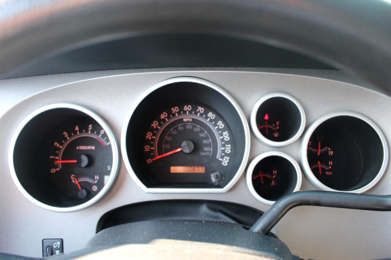 Toyota Tundra Tundra-Grade Double Cab 4.6L 4WD 2010