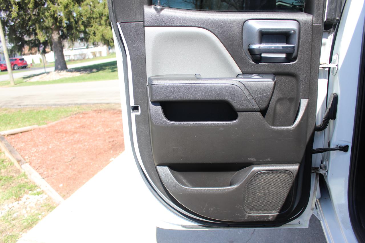 Chevrolet Silverado 2500HD Work Truck Double Cab 4WD 2016