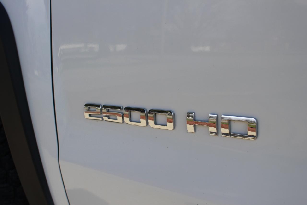 Chevrolet Silverado 2500HD Work Truck Double Cab 4WD 2016