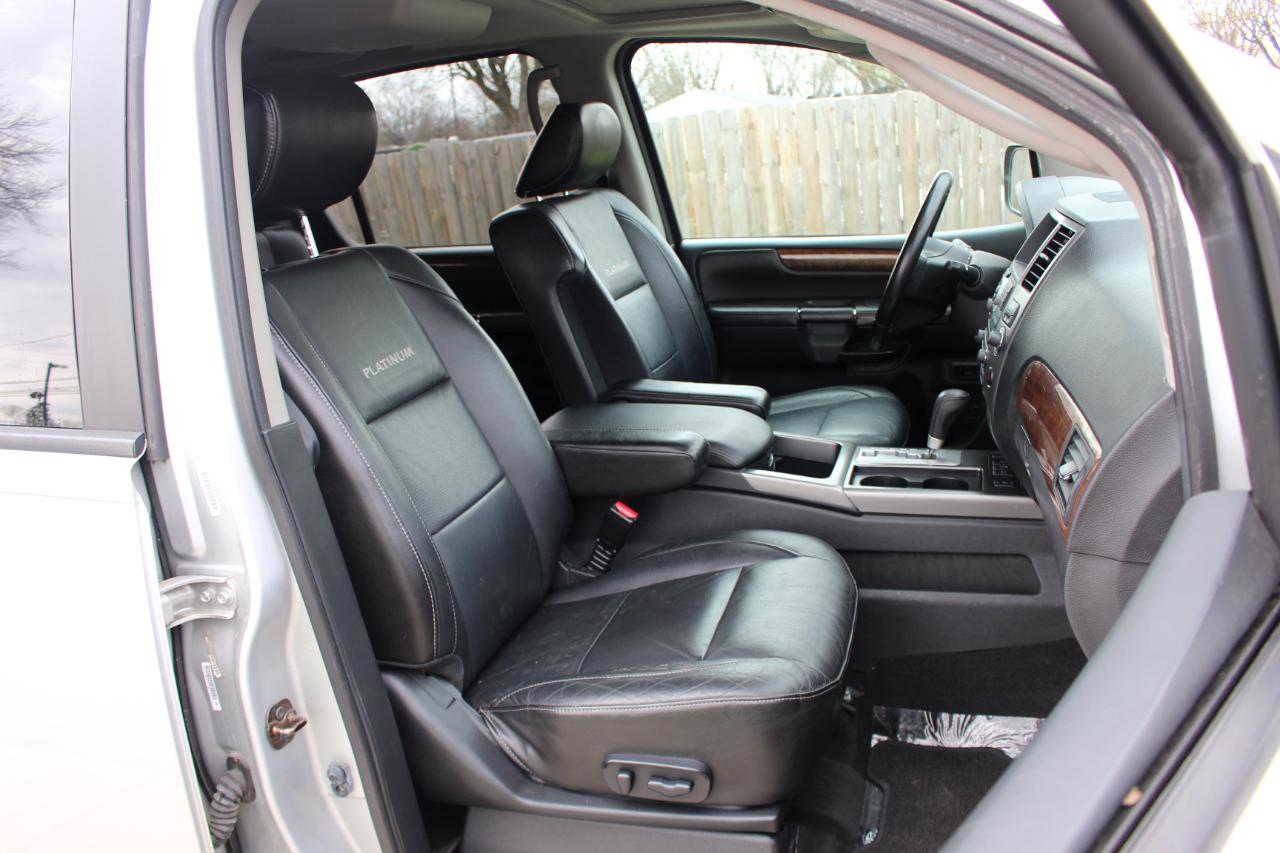 Nissan Armada Platinum 4WD 2012