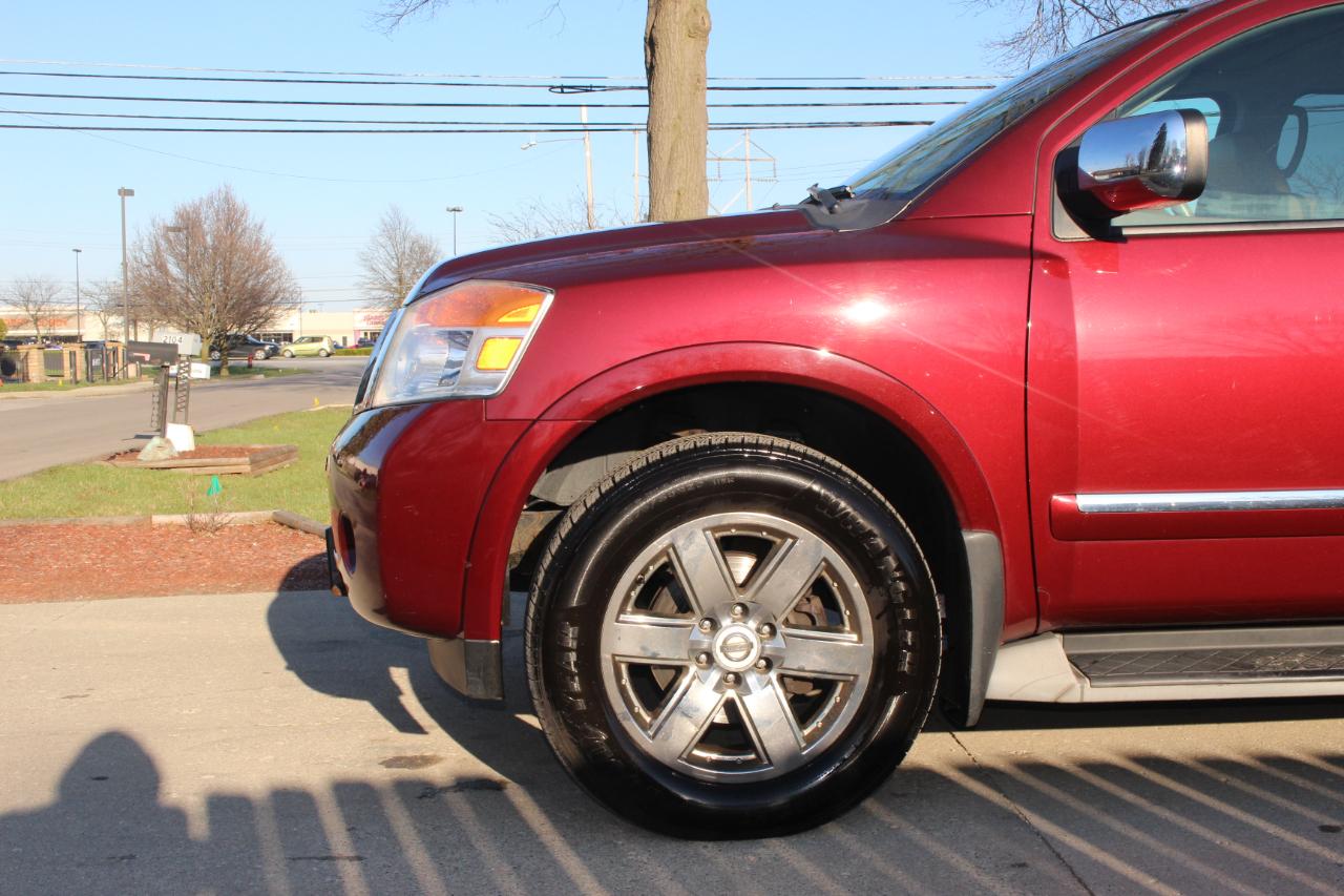 Nissan Armada Platinum 4WD 2011