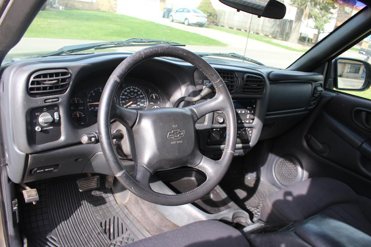 Chevrolet S10 Pickup LS Ext. Cab 4WD 2003