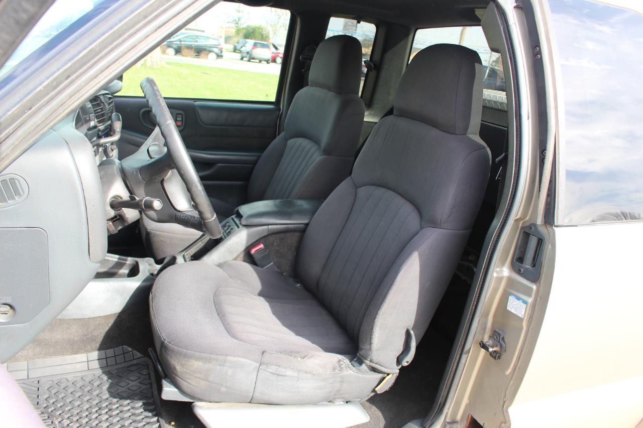 Chevrolet S10 Pickup LS Ext. Cab 4WD 2003