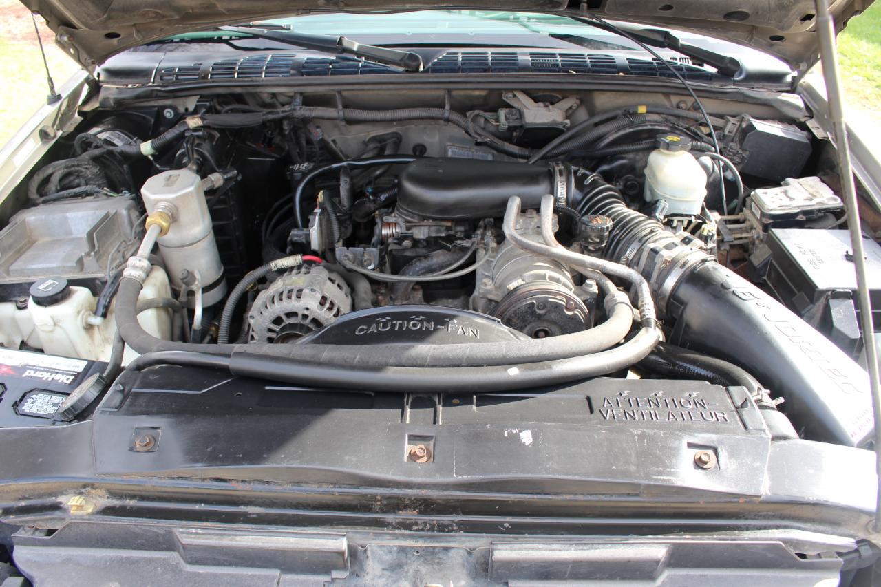 Chevrolet S10 Pickup LS Ext. Cab 4WD 2003