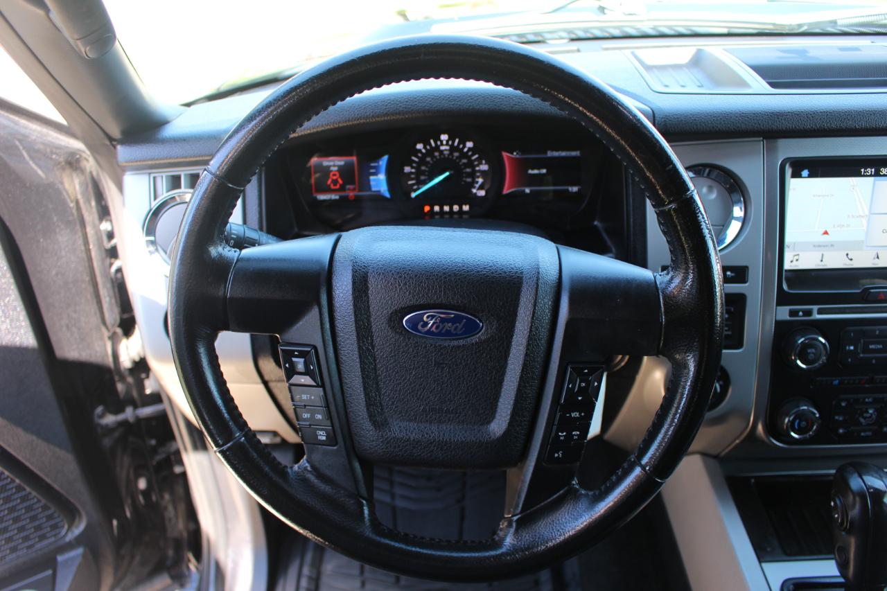 Ford Expedition EL XLT 4WD 2016