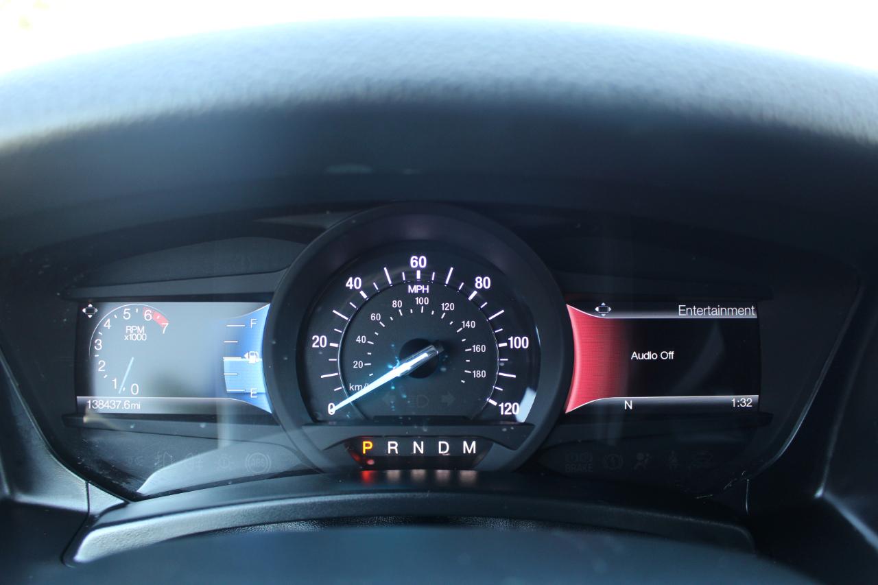 Ford Expedition EL XLT 4WD 2016