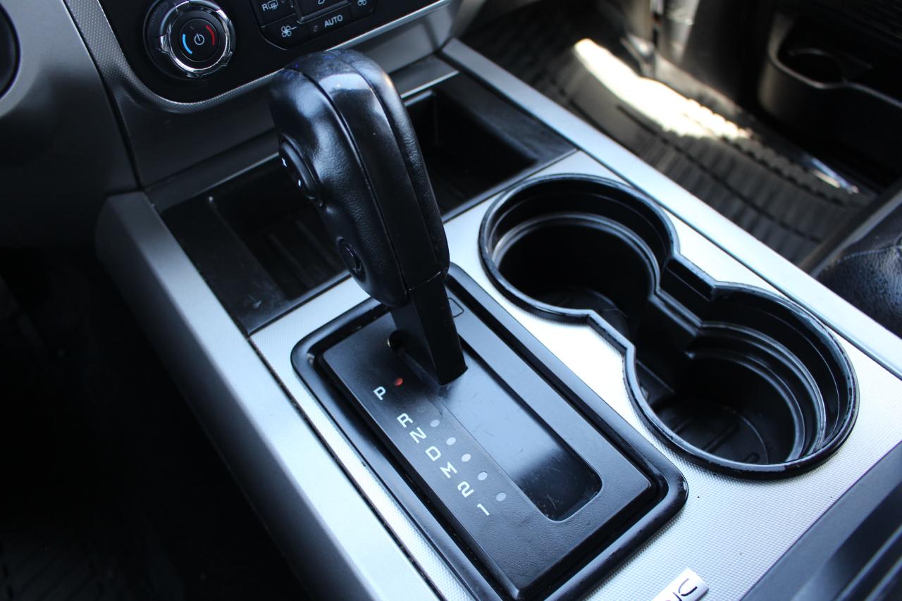 Ford Expedition EL XLT 4WD 2016