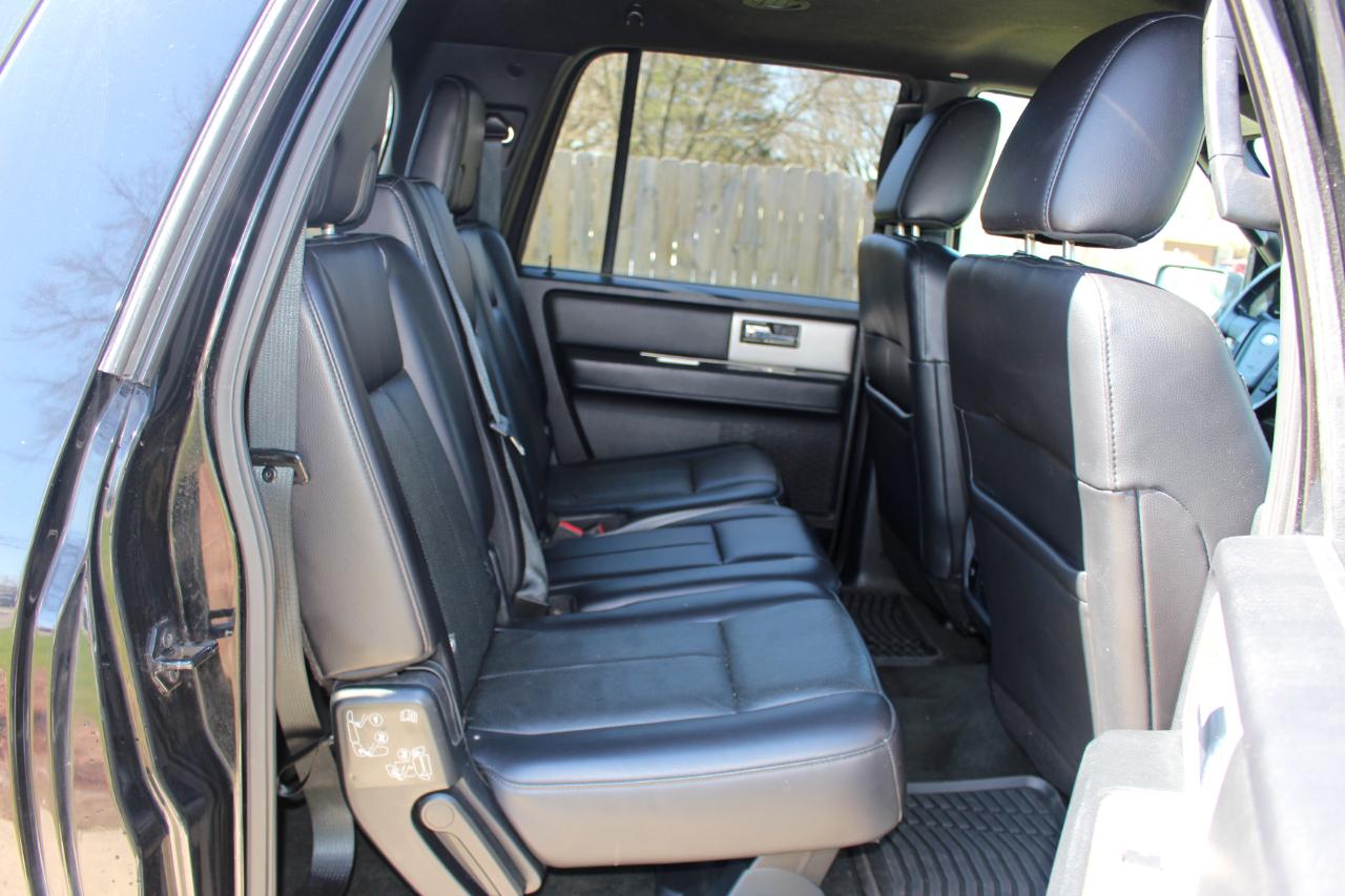 Ford Expedition EL XLT 4WD 2016