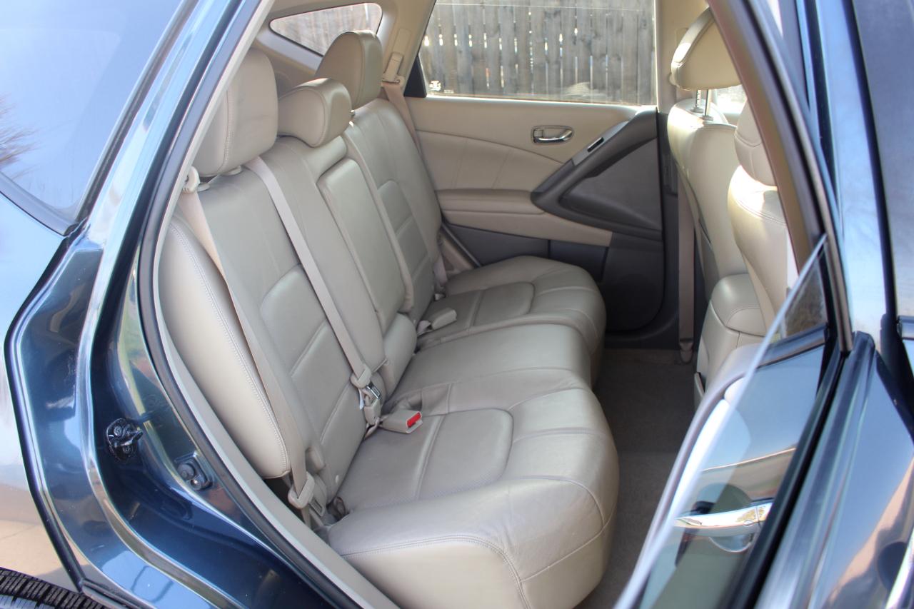 Nissan Murano S AWD 2013