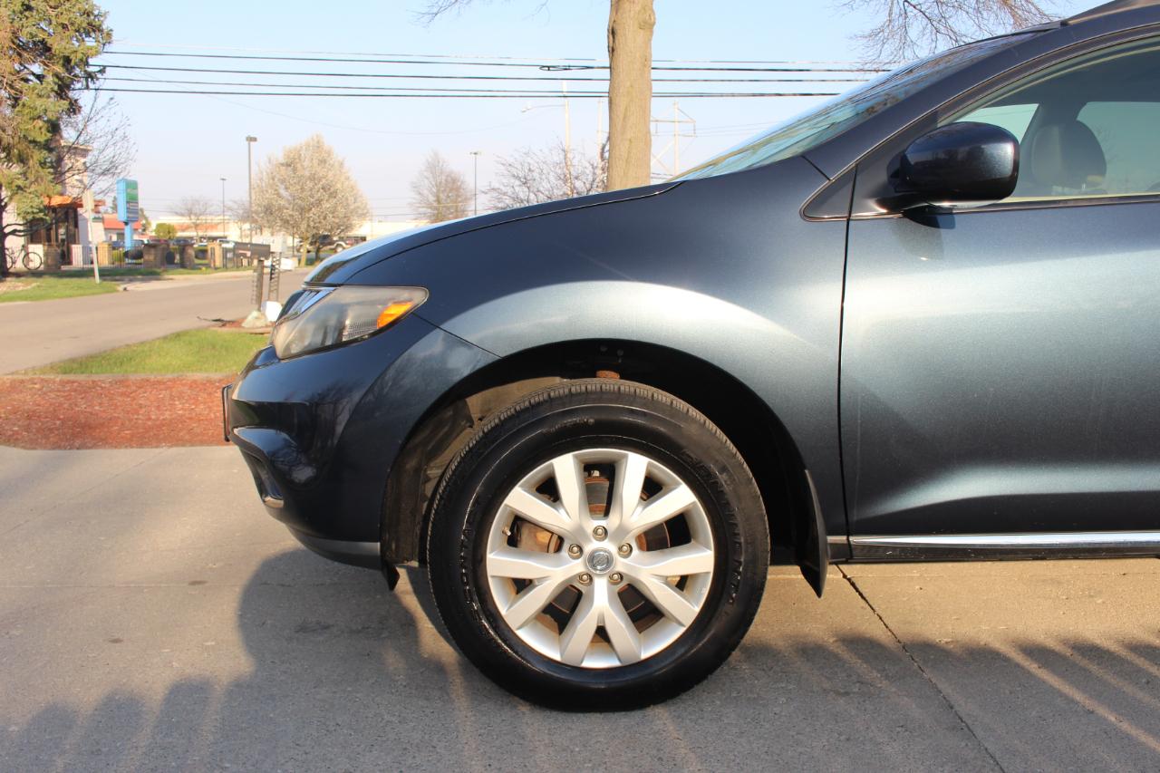 Nissan Murano S AWD 2013